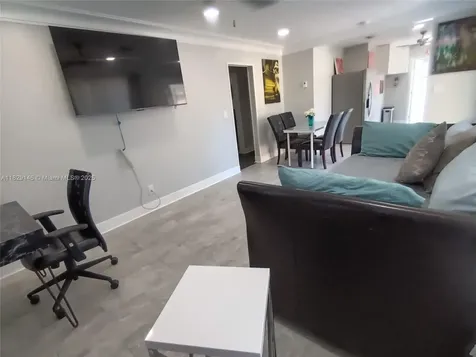 2242 Polk Street Hollywood FL 33020