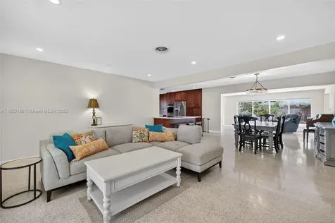 6201 SW 3rd Street Plantation FL 33317