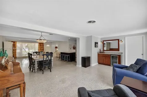 6201 SW 3rd Street Plantation FL 33317