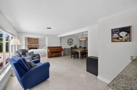 6201 SW 3rd Street Plantation FL 33317