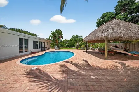 6201 SW 3rd Street Plantation FL 33317