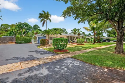 6201 SW 3rd Street Plantation FL 33317