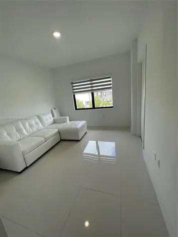 254 NW 11th Court Florida City FL 33034