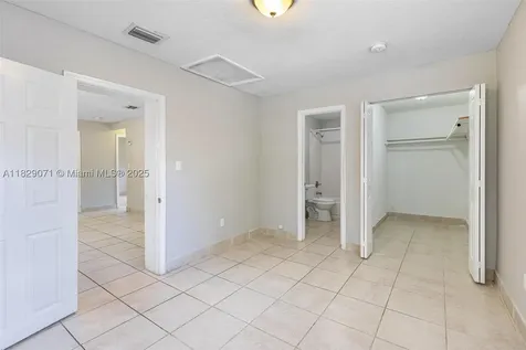 6048 Buchanan Street Hollywood FL 33024
