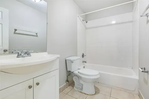6048 Buchanan Street Hollywood FL 33024