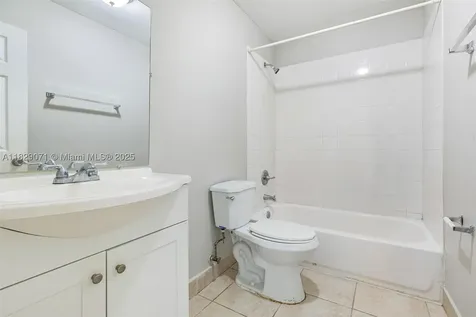 6048 Buchanan Street Hollywood FL 33024
