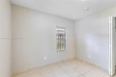 6048 Buchanan Street Hollywood FL 33024