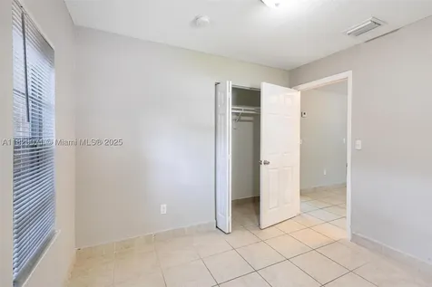 6048 Buchanan Street Hollywood FL 33024