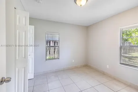 6048 Buchanan Street Hollywood FL 33024