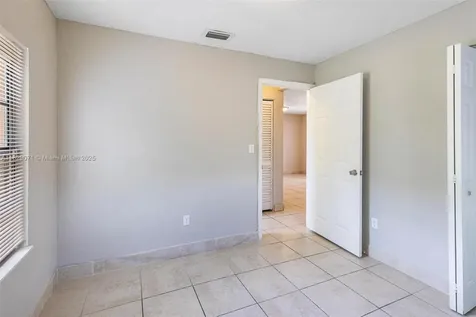 6048 Buchanan Street Hollywood FL 33024