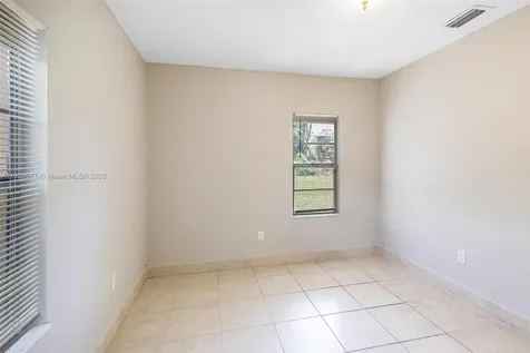 6048 Buchanan Street Hollywood FL 33024