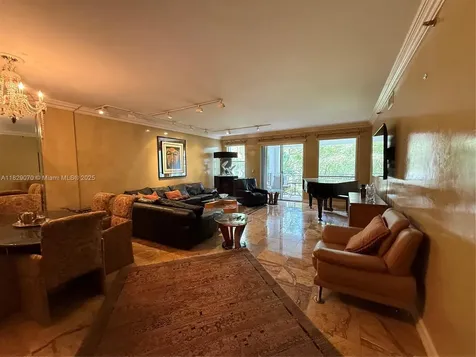 3700 Island Boulevard Aventura FL 33160