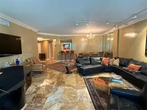 3700 Island Boulevard Aventura FL 33160