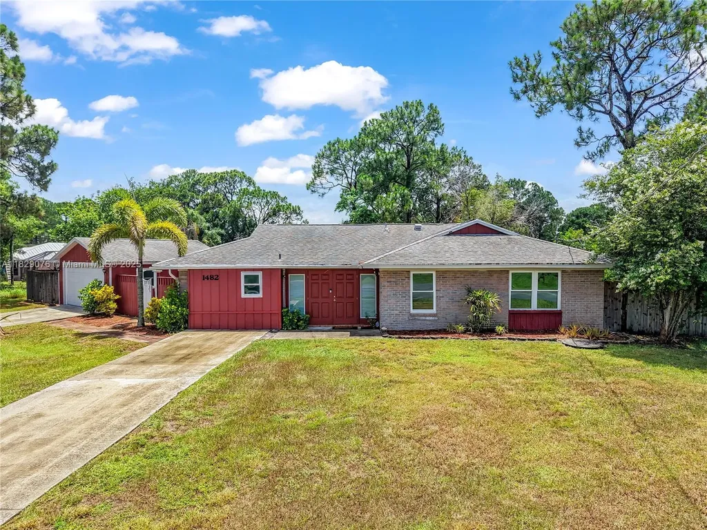 1482 SE Manth Lane Port St. Lucie FL 34983