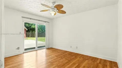 1482 SE Manth Lane Port St. Lucie FL 34983