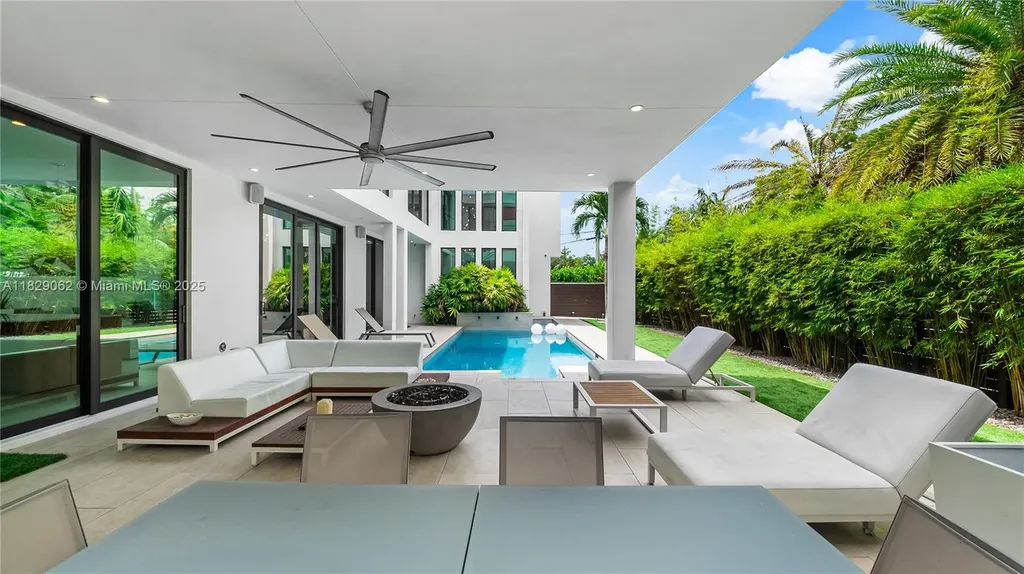 1600 NE 6 Street Fort Lauderdale FL 33304