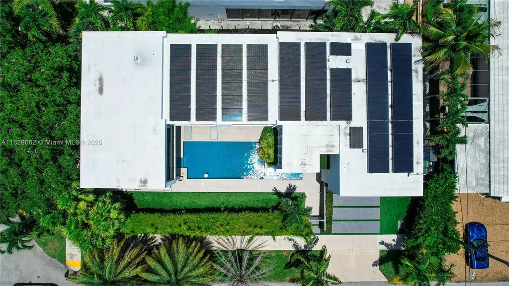 1600 NE 6 Street Fort Lauderdale FL 33304