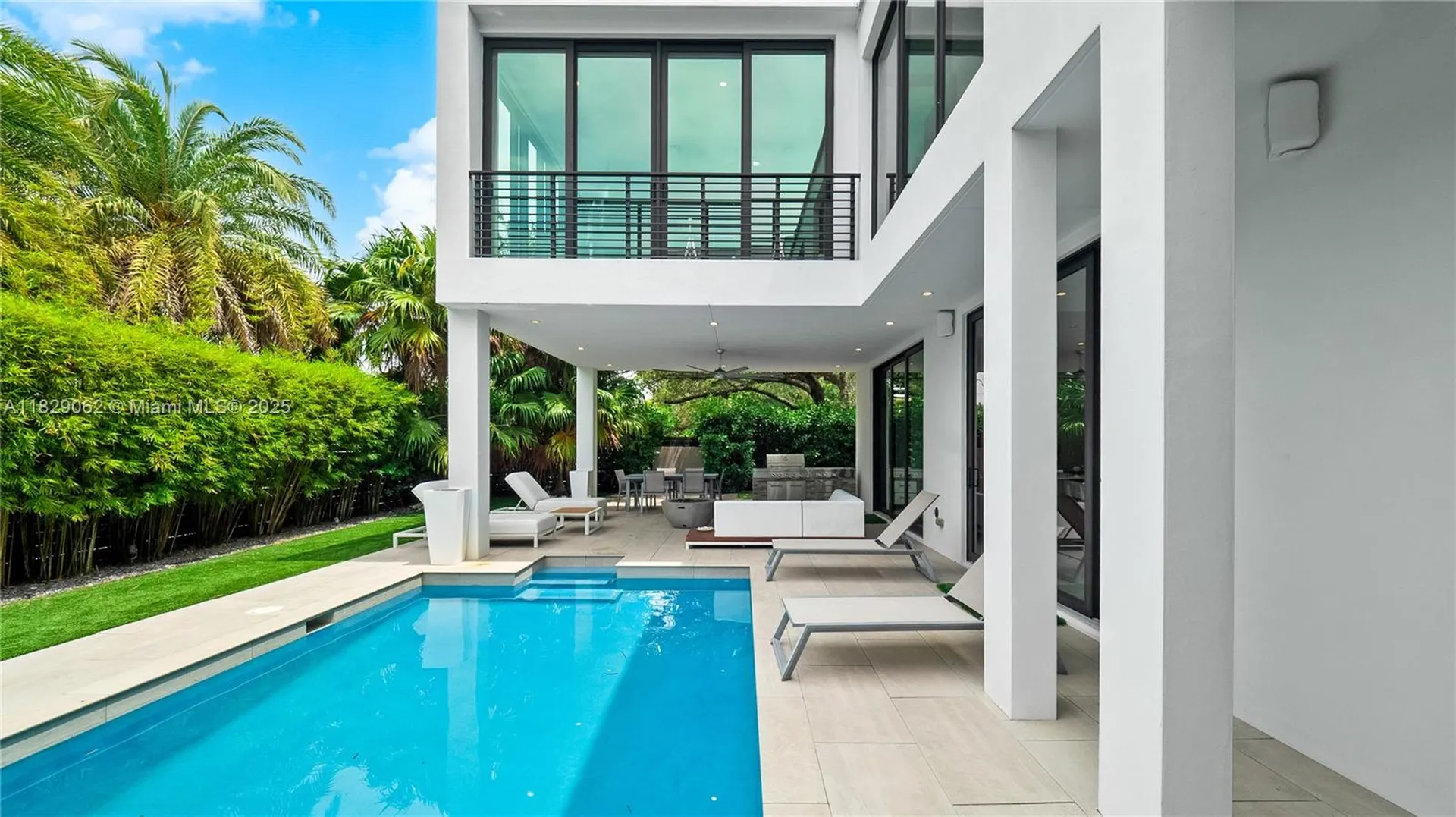 1600 NE 6 Street Fort Lauderdale FL 33304