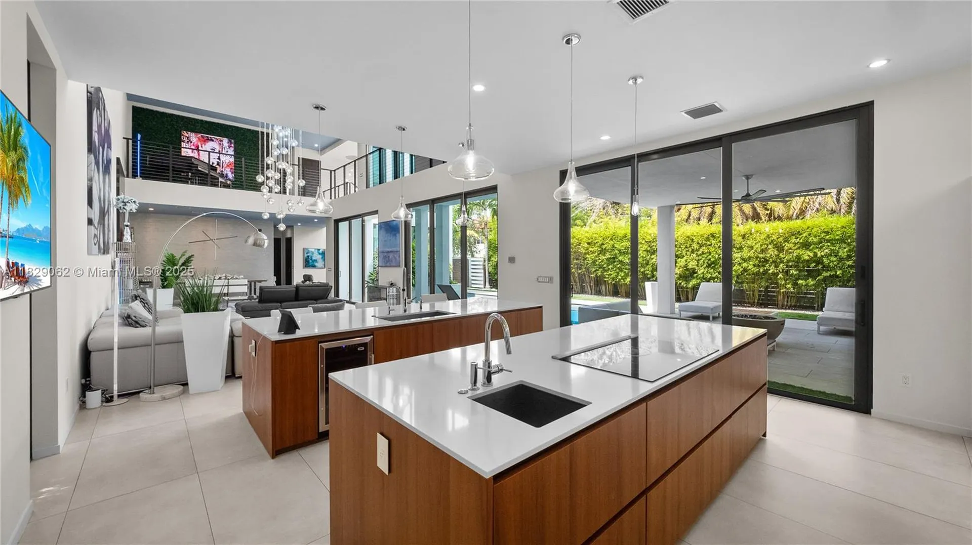 1600 NE 6 Street Fort Lauderdale FL 33304