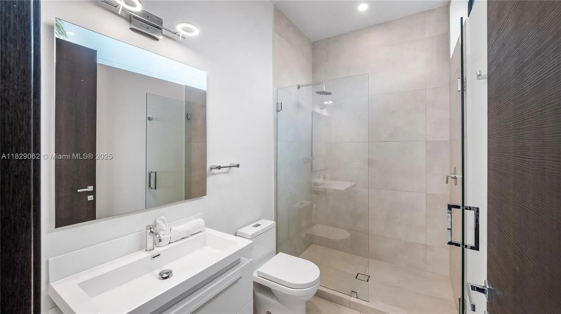 1600 NE 6 Street Fort Lauderdale FL 33304