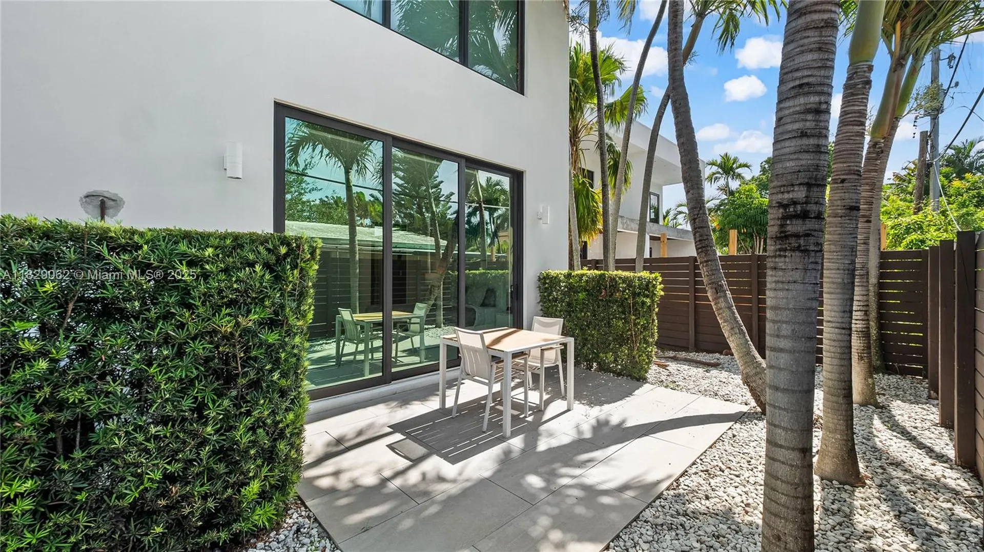 1600 NE 6 Street Fort Lauderdale FL 33304