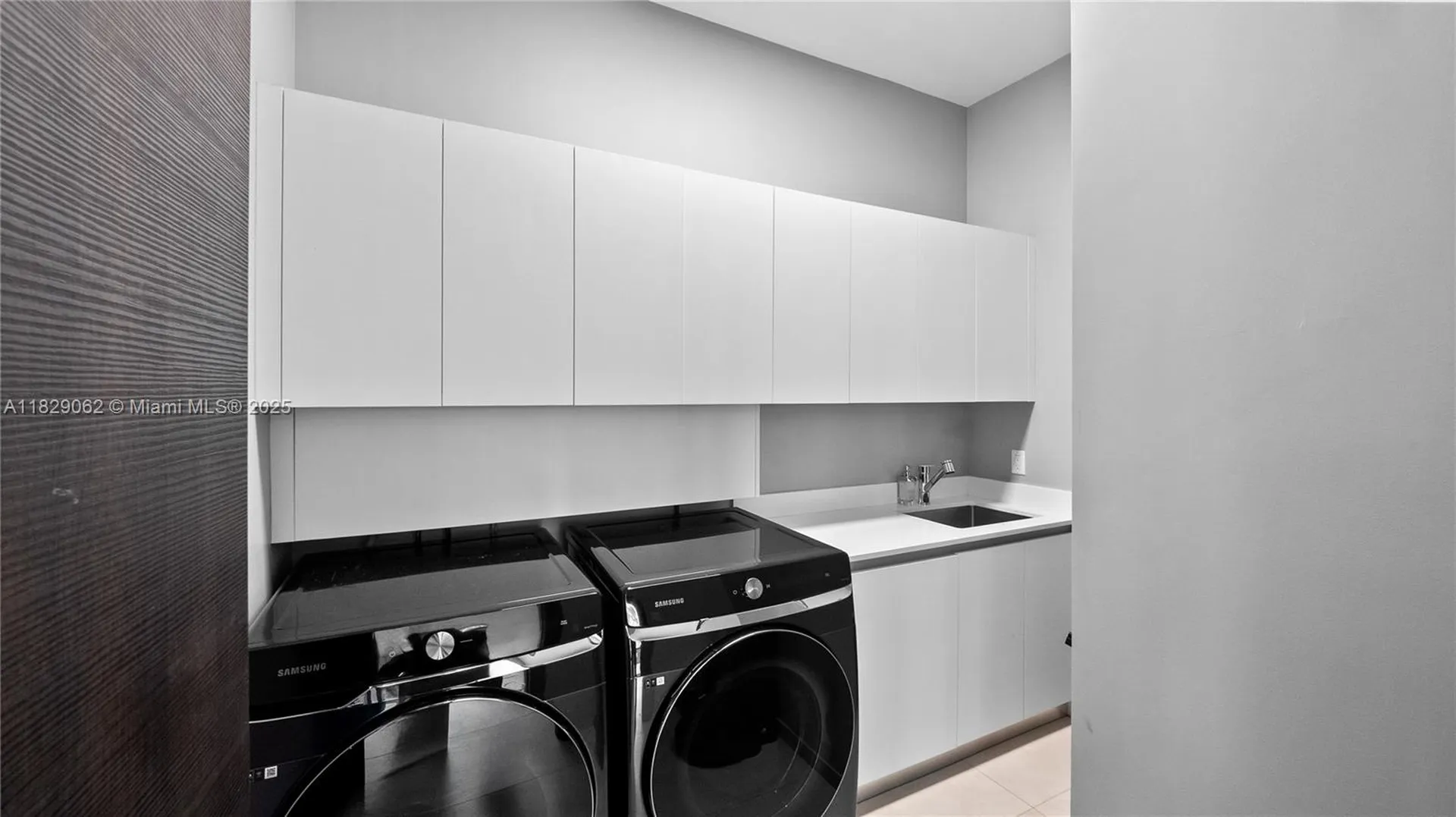 1600 NE 6 Street Fort Lauderdale FL 33304