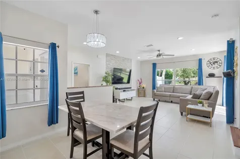 831 SW 178th Way Pembroke Pines FL 33029