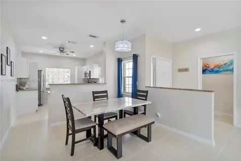 831 SW 178th Way Pembroke Pines FL 33029