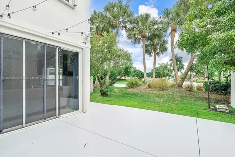 831 SW 178th Way Pembroke Pines FL 33029