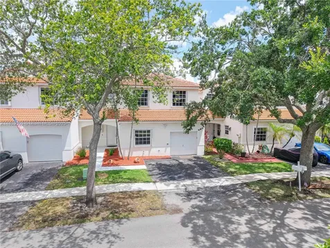 831 SW 178th Way Pembroke Pines FL 33029