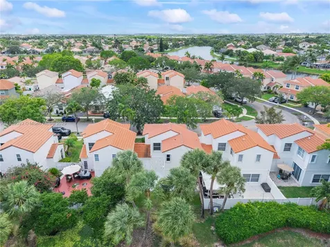 831 SW 178th Way Pembroke Pines FL 33029