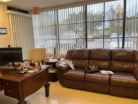 439 NW Prima Vista Boulevard Port Saint Lucie FL 34983