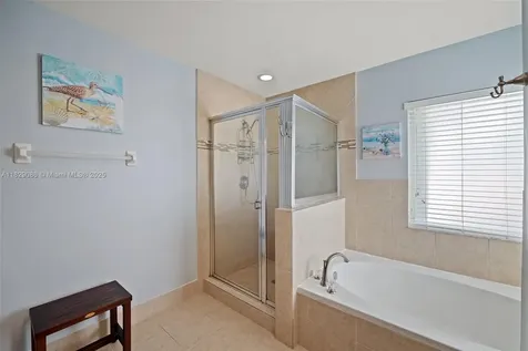 960 NW 185th Avenue Pembroke Pines FL 33029