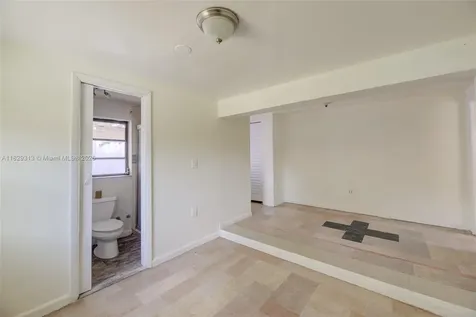 2153 NW 92nd Street Miami FL 33147