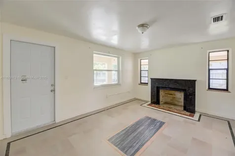 2153 NW 92nd Street Miami FL 33147