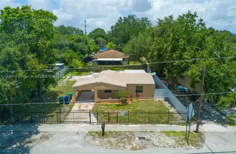 2153 NW 92nd Street Miami FL 33147