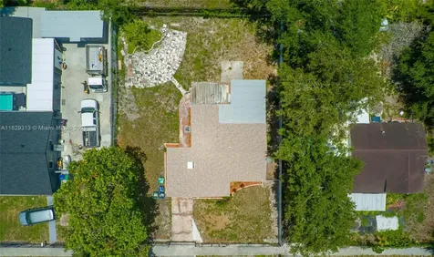 2153 NW 92nd Street Miami FL 33147