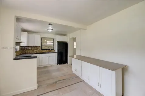 2153 NW 92nd Street Miami FL 33147