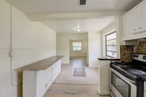 2153 NW 92nd Street Miami FL 33147