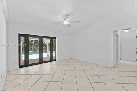 18301 SW 86th Avenue Palmetto Bay FL 33157