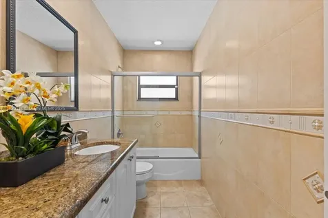 18301 SW 86th Avenue Palmetto Bay FL 33157
