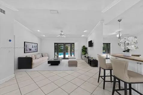18301 SW 86th Avenue Palmetto Bay FL 33157
