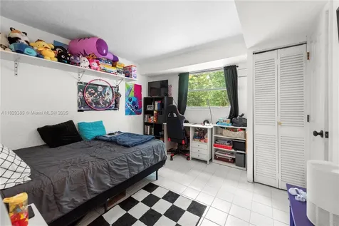 20350 SW 182nd Avenue Miami FL 33187