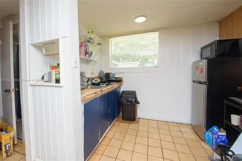 20350 SW 182nd Avenue Miami FL 33187