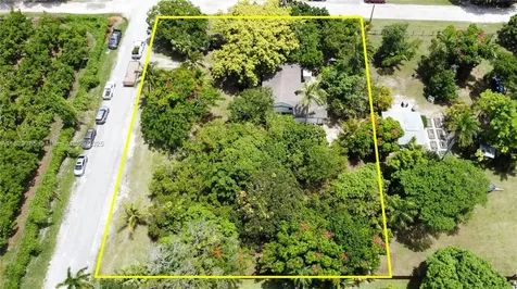 20350 SW 182nd Avenue Miami FL 33187