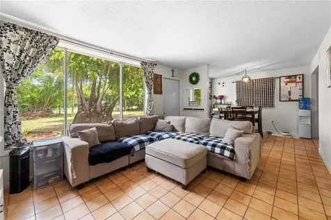 20350 SW 182nd Avenue Miami FL 33187
