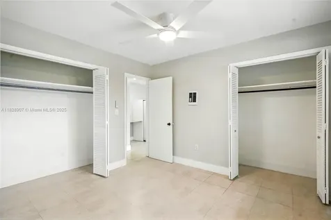 2085 NE 169th Street North Miami Beach FL 33162