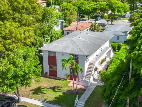 2085 NE 169th Street North Miami Beach FL 33162