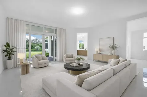 2210 SW 122nd Terrace Davie FL 33325