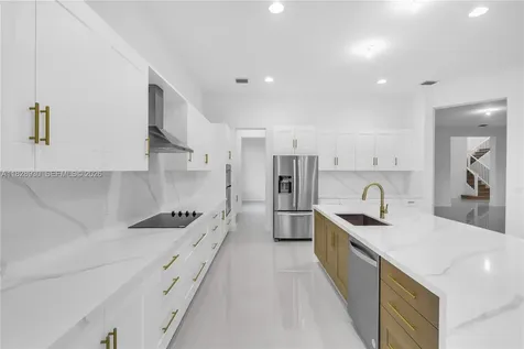 2210 SW 122nd Terrace Davie FL 33325